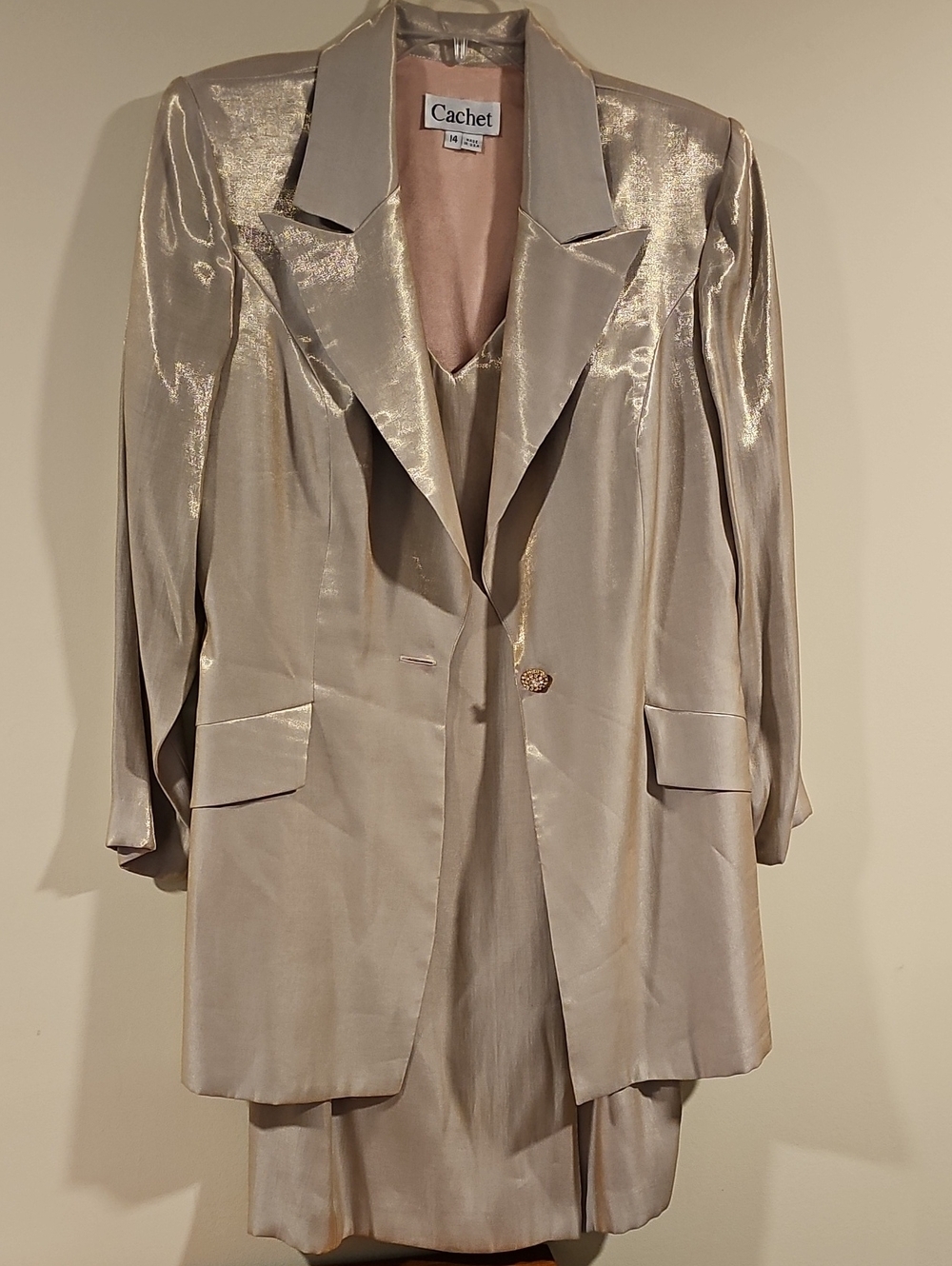 Cachet Metallic Champagne Notch-Lapel Blazer
